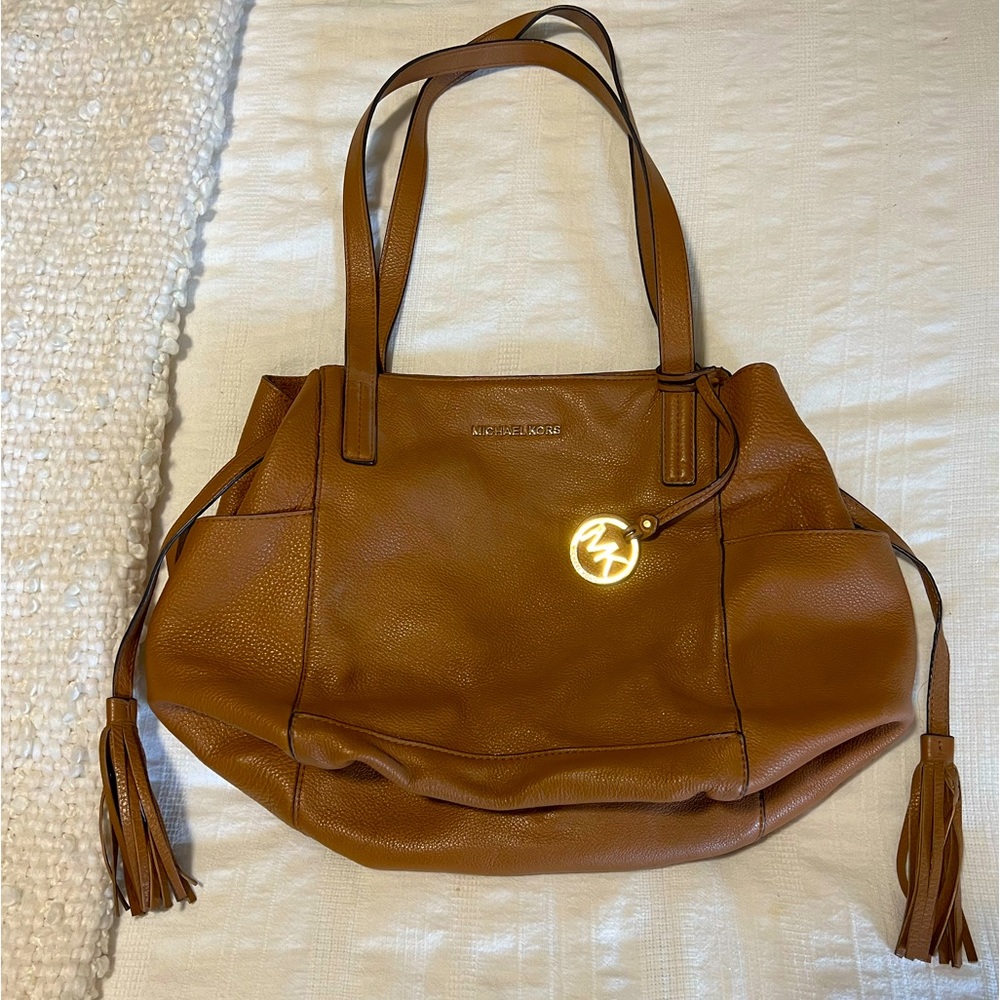 Michael Kors soft leather bag with detachable insert